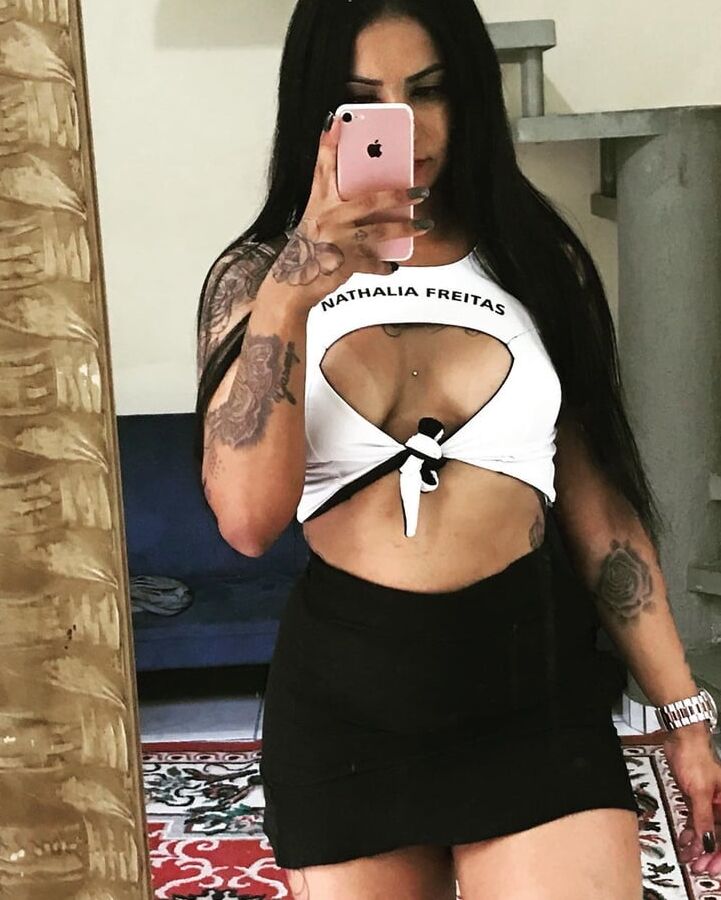 PUTAS DO INSTAGRAM: Viviane Rodrigues