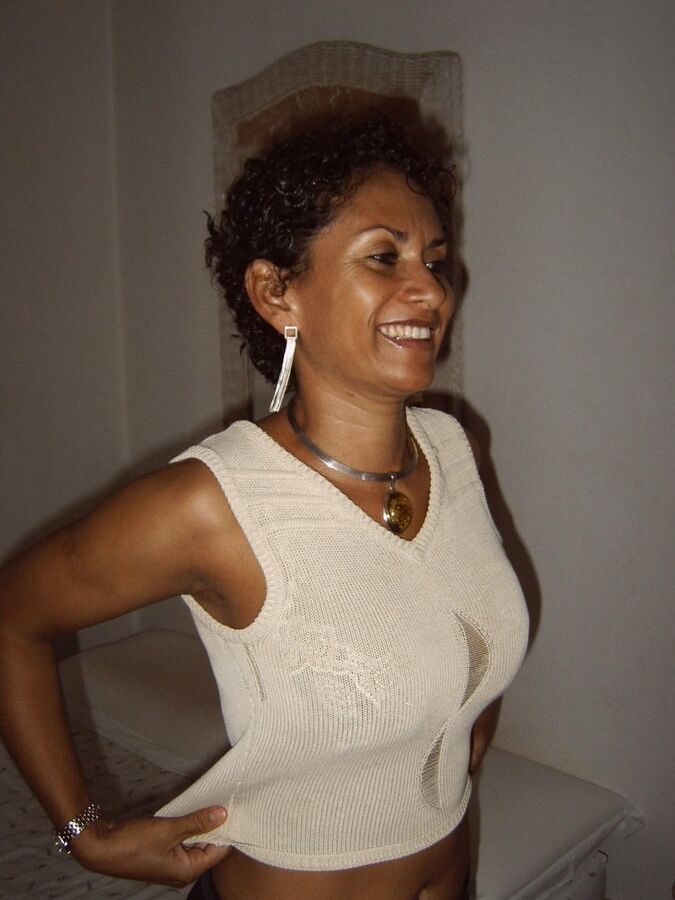 Latin mature hotwife