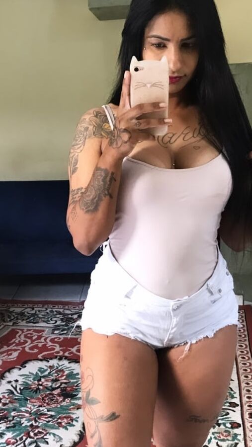 PUTAS DO INSTAGRAM: Viviane Rodrigues