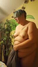 Cocksucker and chubby Luna exposed by her cucky husband