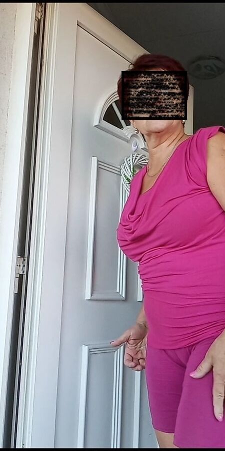 Cameltoe Milf