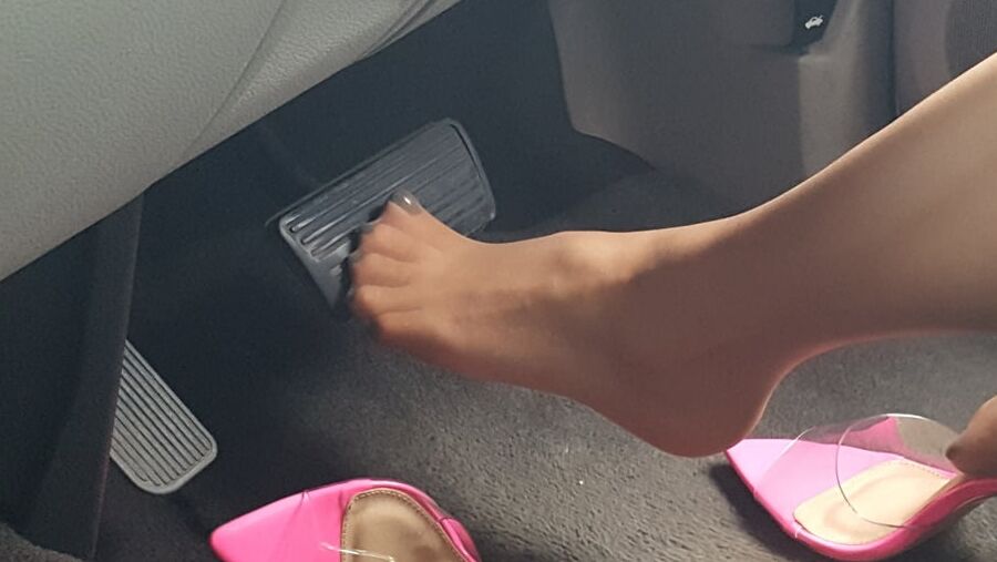 Cum ride along and cum on my nylons!!!