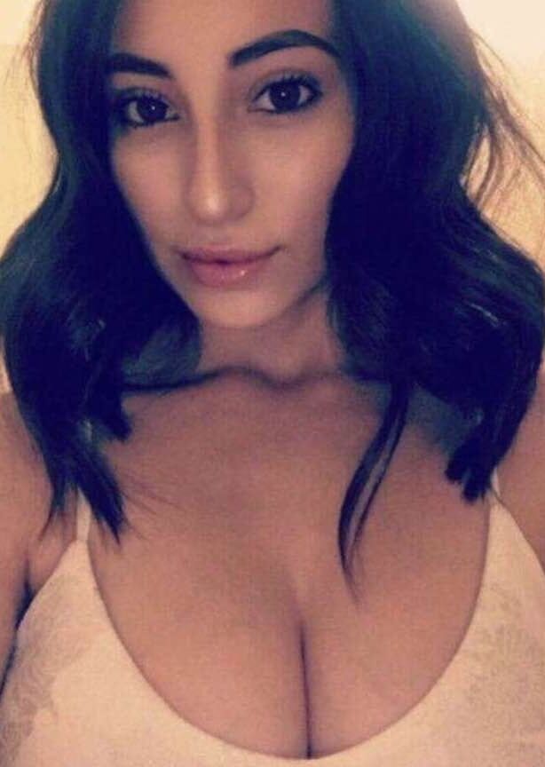 Cucks girl Jayme exposed!
