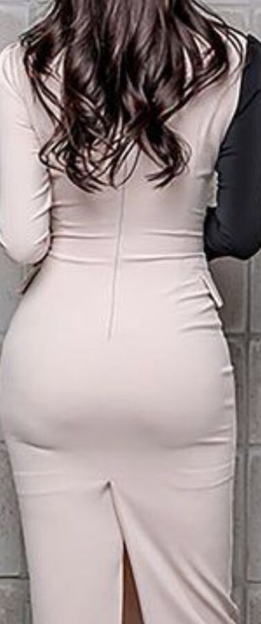 More shapely bums in skirts
