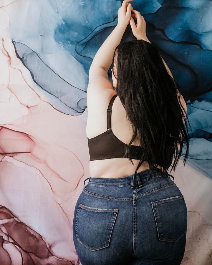 Big And Thick White Women