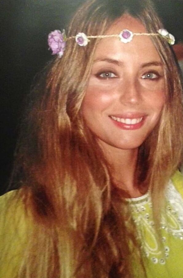La zorrita Cristina Gullon