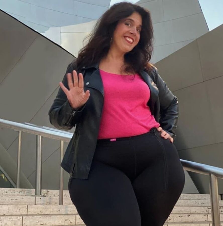 How can i get a booty like thease