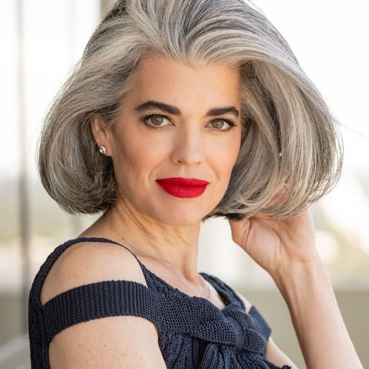 Model Cougar