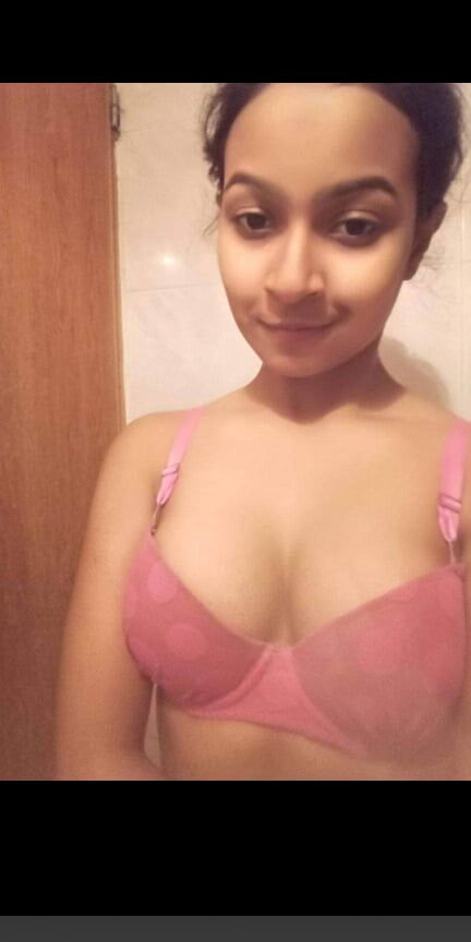 cute bangladeshi babe