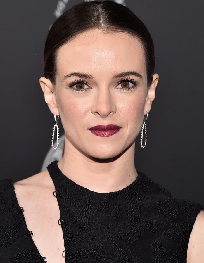 Celebrity Hot - Danielle Panabaker