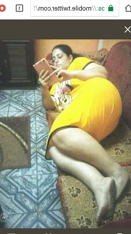 Arab mom