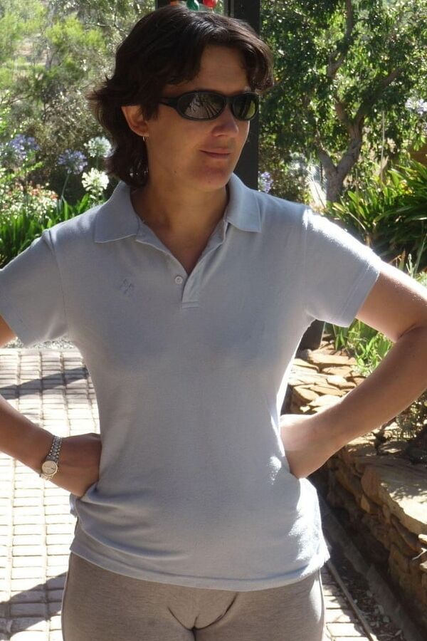 Cameltoe Milf