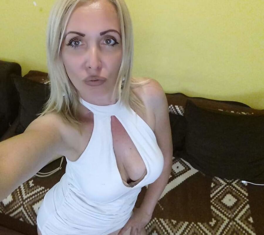 Violeta Milfara