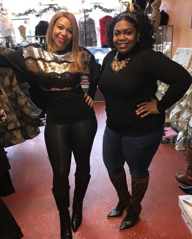 Insta Milfs &amp; Gilfs Wearing Boots