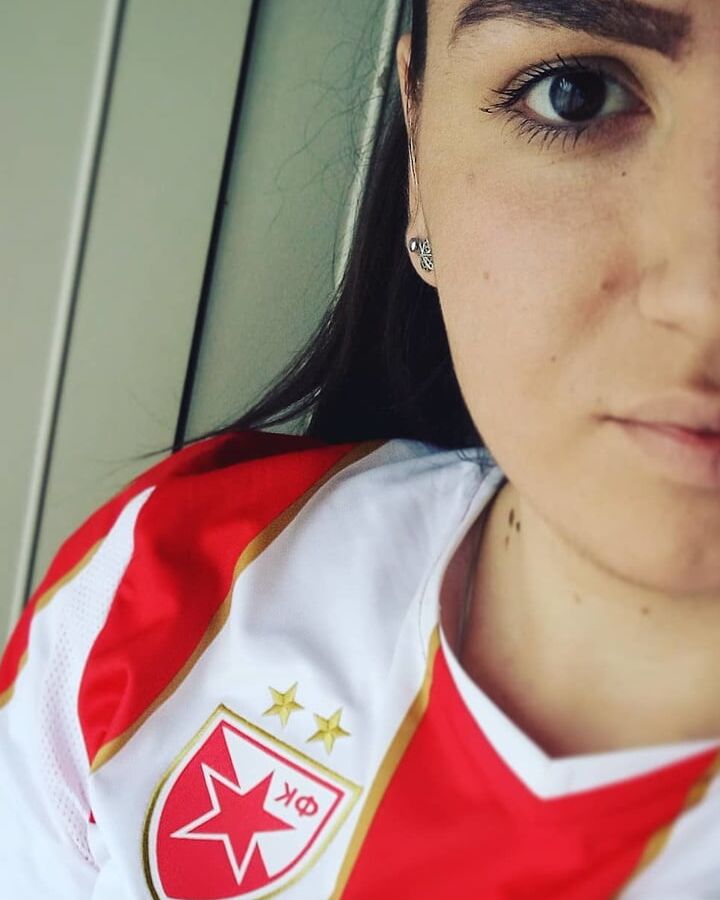Jelena Ozegovic