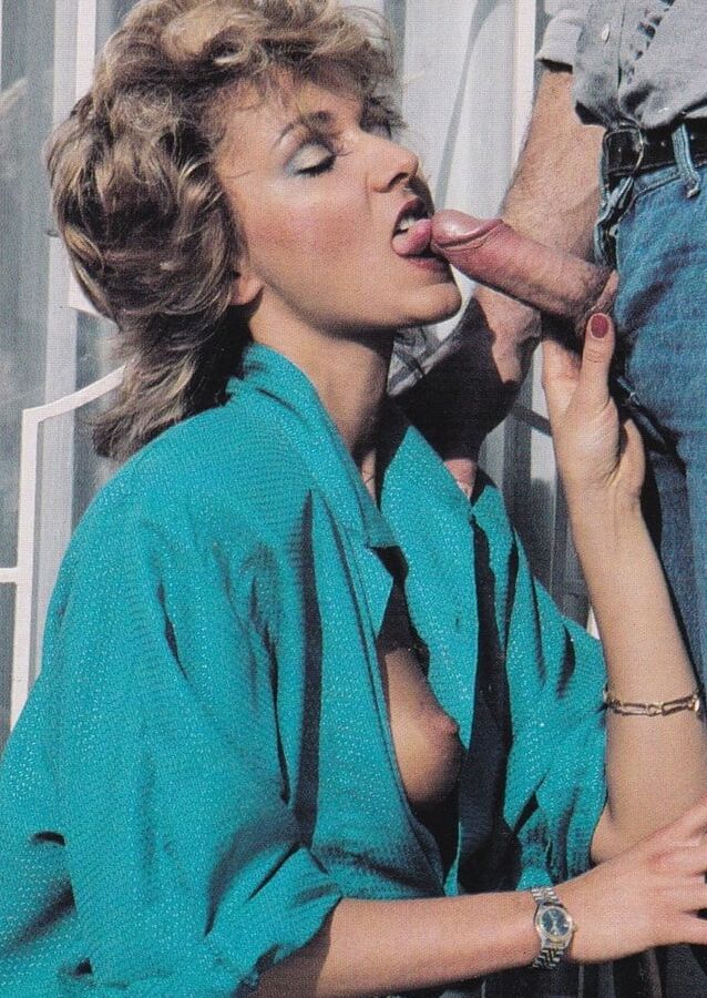 classic magazine - prize for a Paris peeper