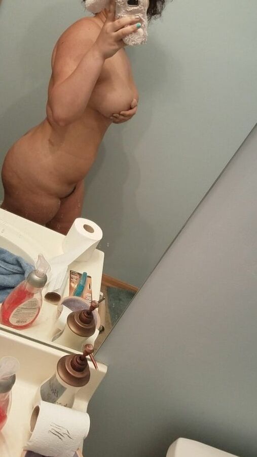 Ebony Selfies