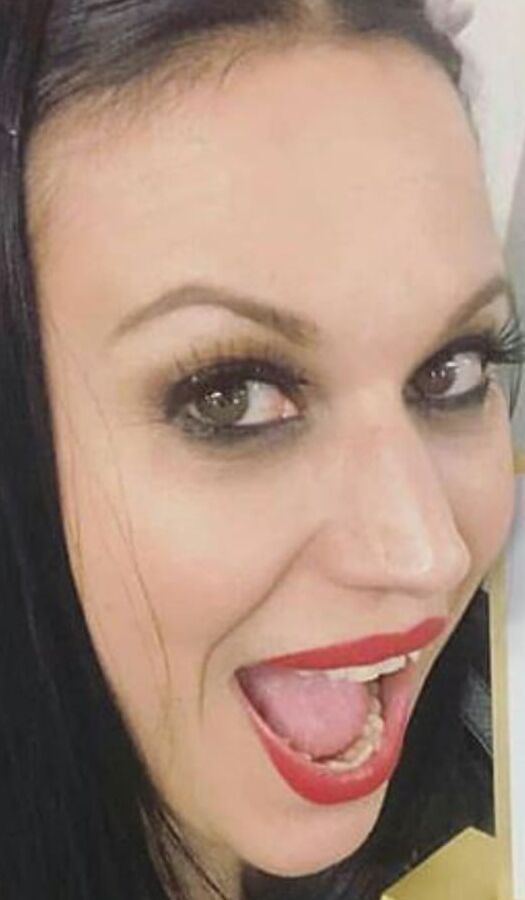 Cristina Scabbia jerk material