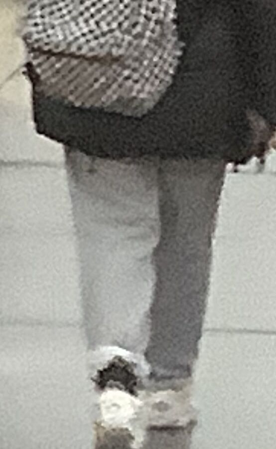 Loose fitting pants (ass)