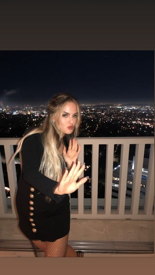 Sexy JoJo