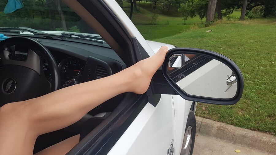 Cum ride along and cum on my nylons!!!