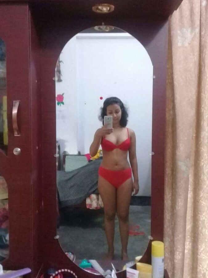 cute bangladeshi babe