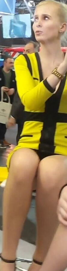sexy hotesse sexy boobs mini skirt high heels hot ass