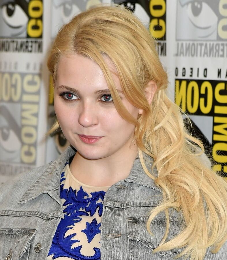 Sexy Abigail Breslin