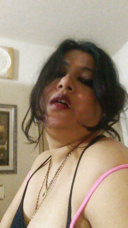 Beautiful aunty all pics