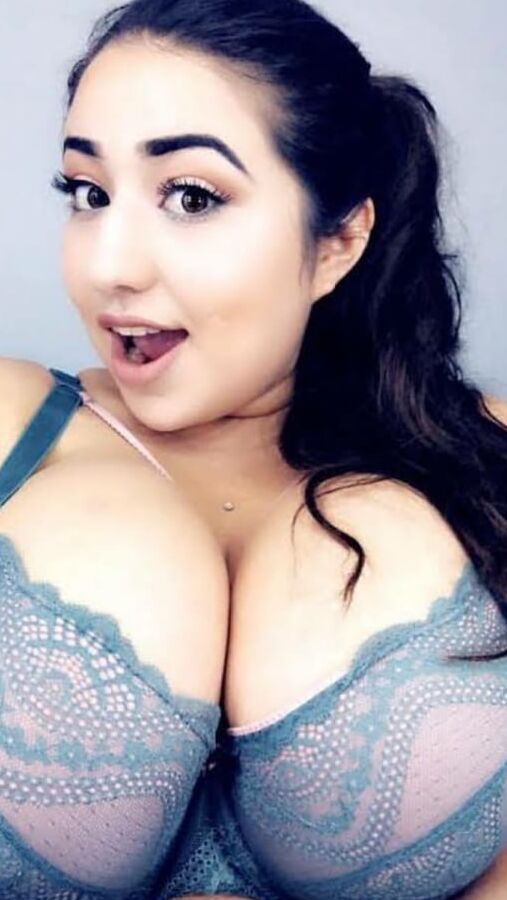 Young Giant Tits Mexican Girl Jazmin