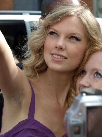 Taytay&;s armpits