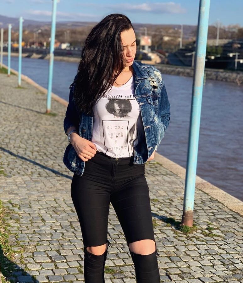 Jovana P. Sisata droljica is Nisa