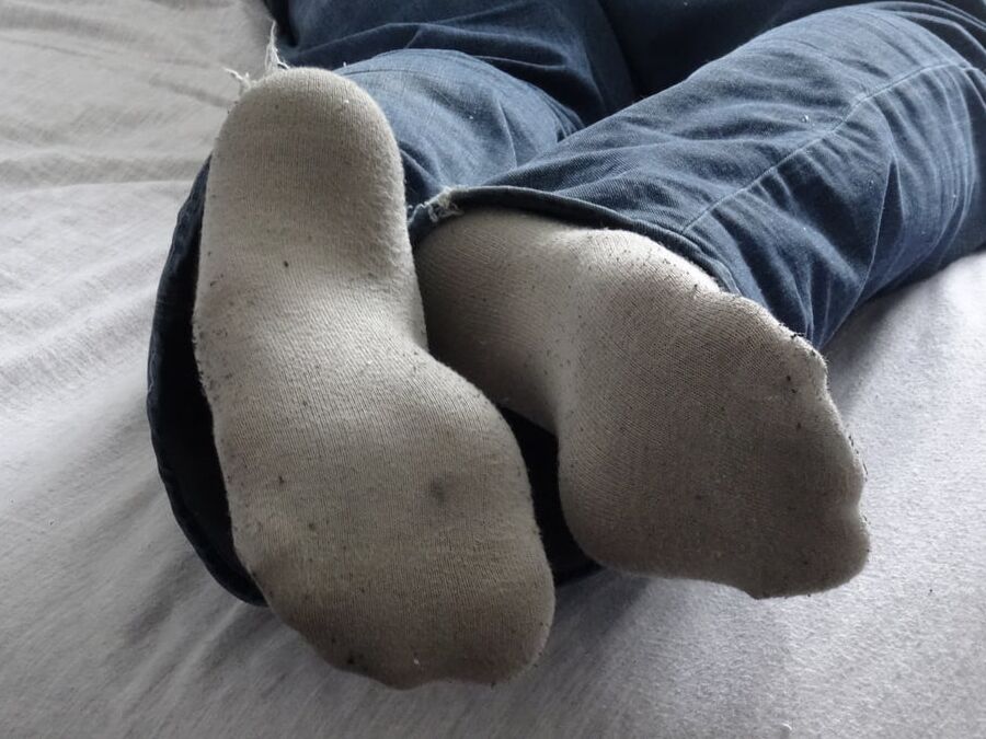stinky feet