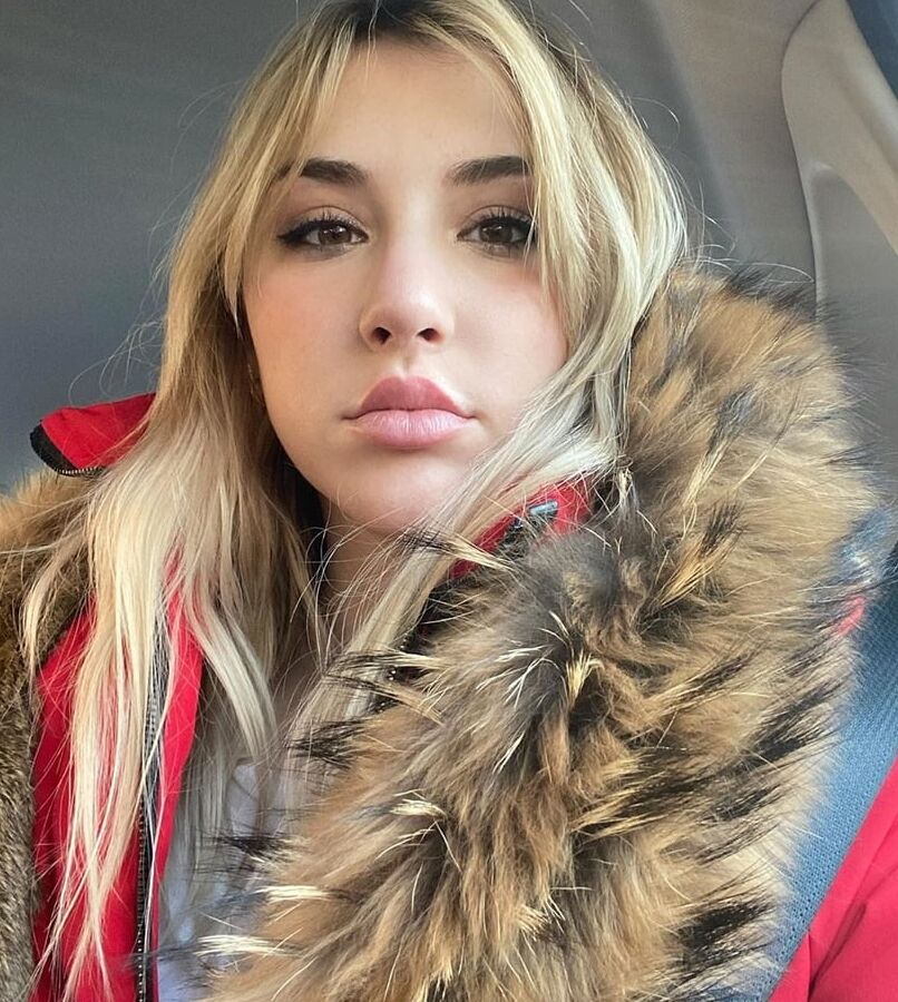 Mikhaila Peterson