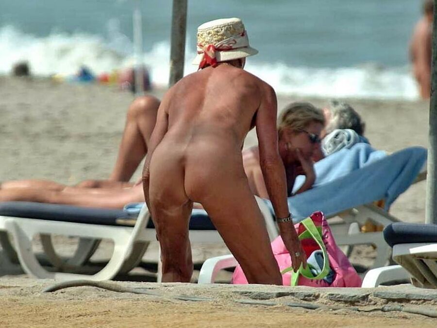 Beach Bum Gran