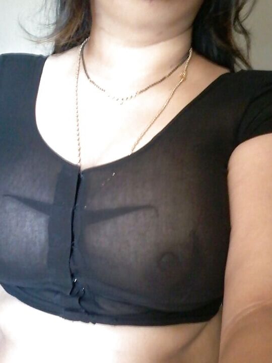 Beautiful aunty all pics