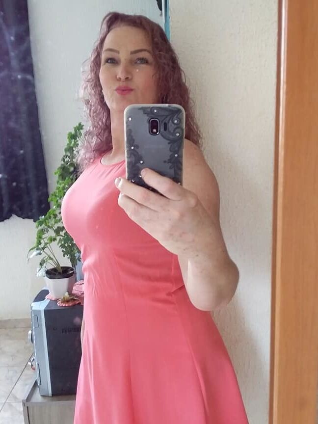 MILF IVONE