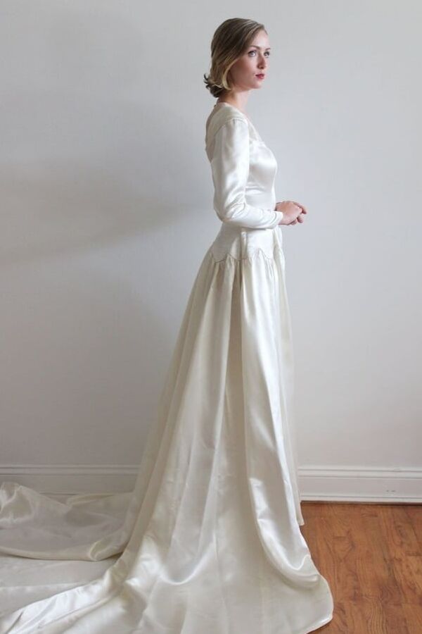 Silky wedding bride gowns &amp; dresses