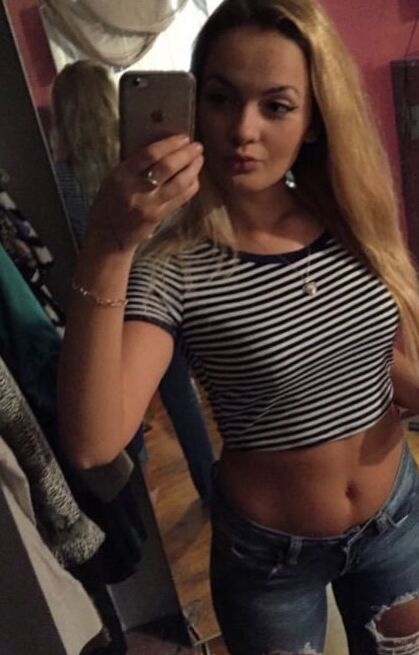 Albanian Girl Living In Detroit