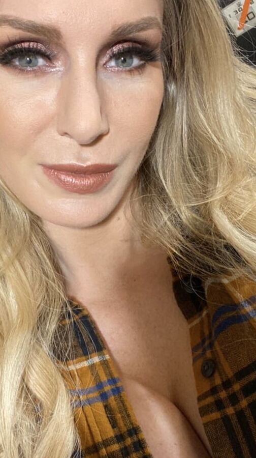 Charlotte flair