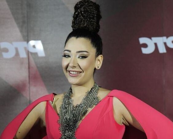 Sanja Vucic za gospodu da mogu da drkaju