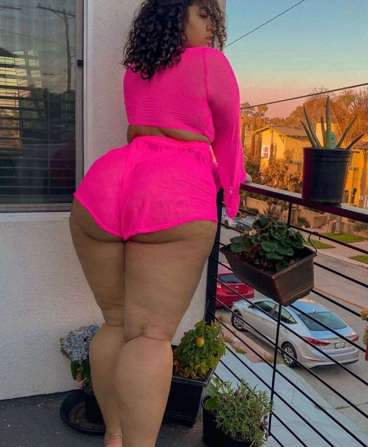 PUTA DO INSTAGRAM: Alexus Danisha