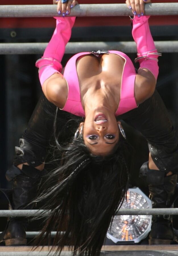 Nicole Scherzinger Fit As Fuck Hot Look