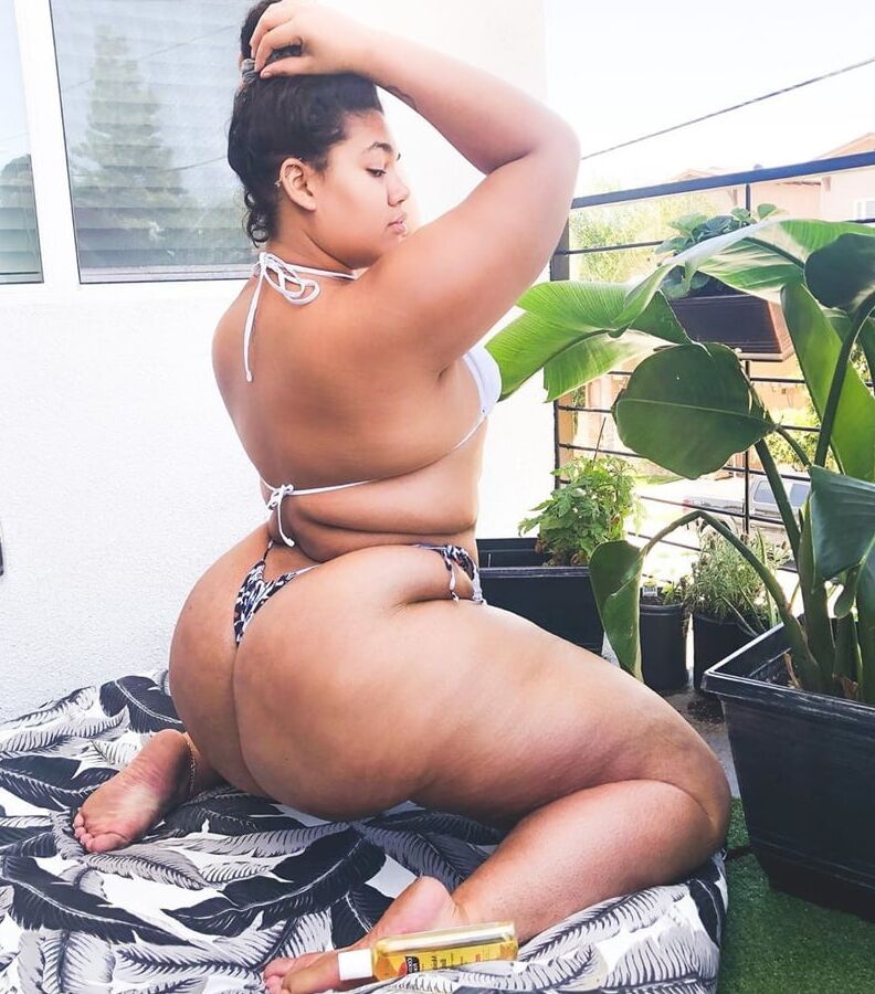 PUTA DO INSTAGRAM: Alexus Danisha