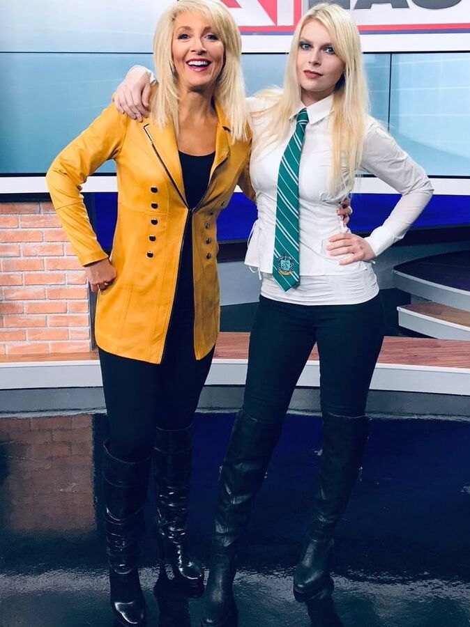 Female Celebrity Boots &amp; Leather - Liz Bonis