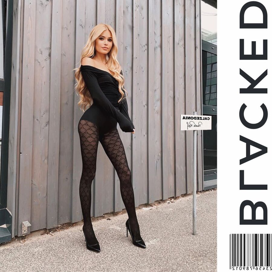 Supermodels for Blacked