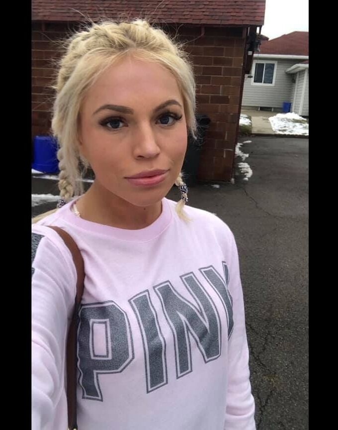 Gorgeous Blonde Bombshell
