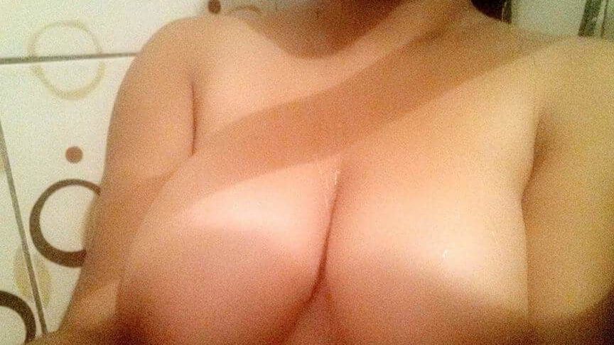 Latina titties