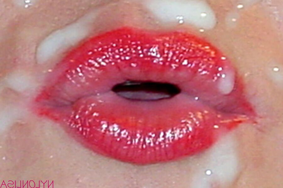 My PoopHole up close... NylonLisa