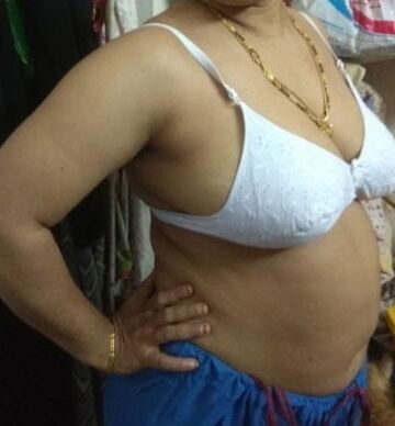 policz my indian stepmum